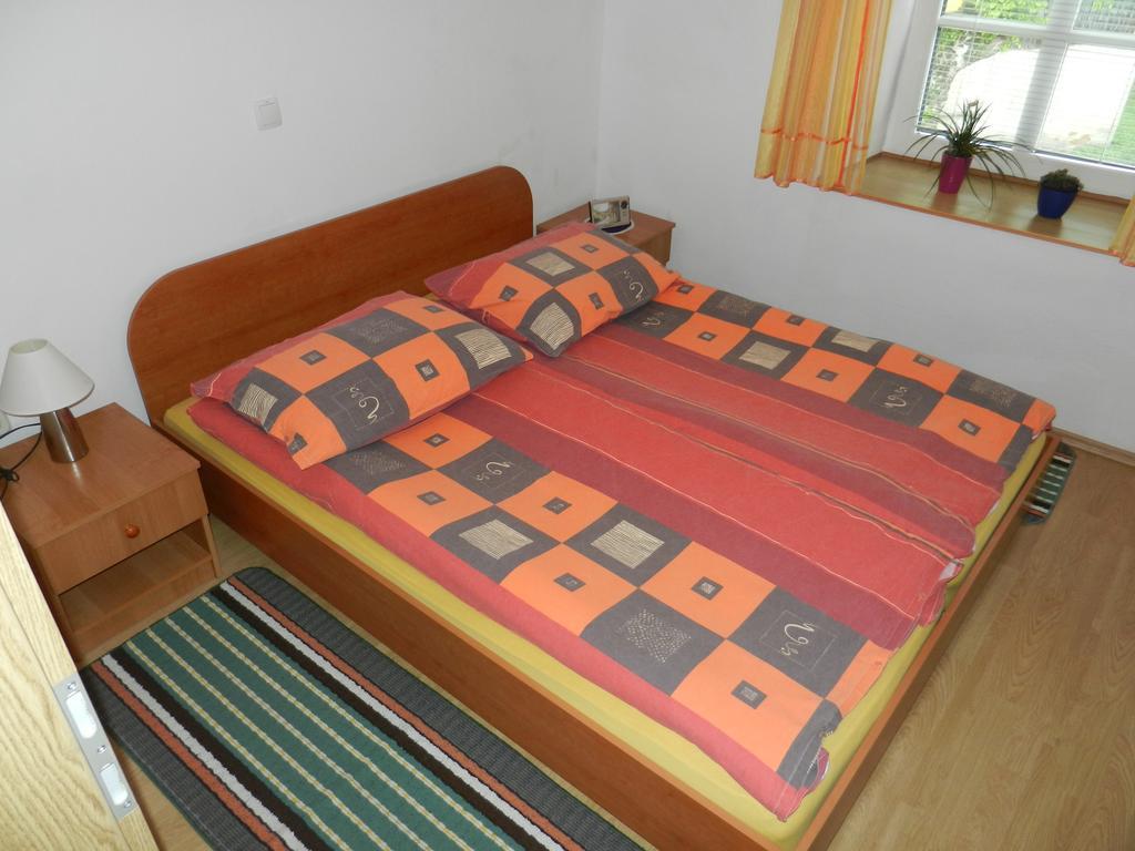 Hotel Gostilna Stara Posta Podkraj Zewnętrze zdjęcie