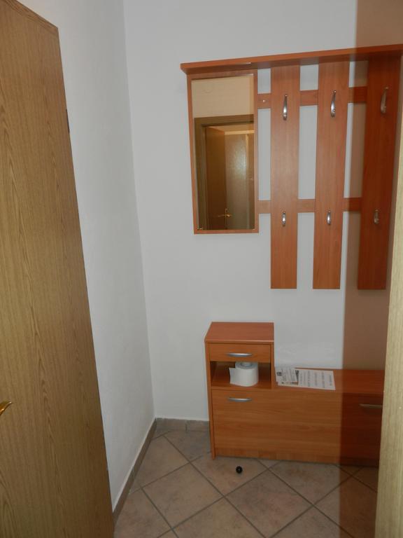 Hotel Gostilna Stara Posta Podkraj Zewnętrze zdjęcie